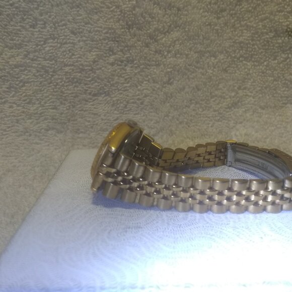 Seiko Quartz Watch 3Y03-0169 Day Date All Gold Bracelet New Glass Battery !!! - Picture 10 of 12